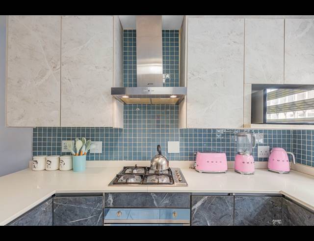 2 BEDROOM TOWNHOUSE FOR SALE IN SUNDOWNER